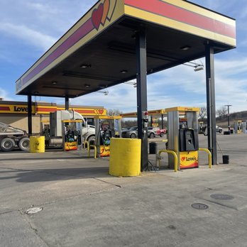 Love's Travel Stop - a gas station - Gas Stations Near Me - Lawton, Oklahoma Love's Travel Stop - a gas station - Gas Stations Near Me - Lawton, Oklahoma