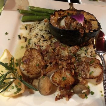 Square Grouper - Islamorada - Seafood Near Me - Islamorada, Florida