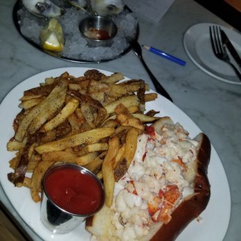 Neptune Oyster - Seafood Near Me - Boston, Massachusetts Neptune Oyster - Seafood Near Me - Boston, Massachusetts
