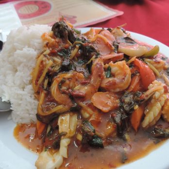Pat's Restaurant - Cambodian Near Me - Kingston, Ontario
