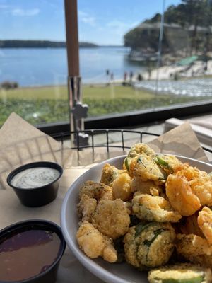 Gaby's by the Lake by null