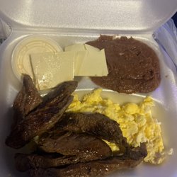 La Palapa Hondurena - Carne breakfast