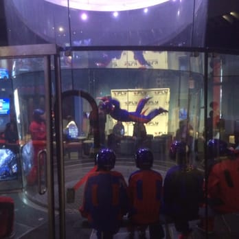 iFLY Chicago - Lincoln Park - Fly like tinkerbell! - Skydiving Near Me - Chicago, Illinois iFLY Chicago - Lincoln Park - Fly like tinkerbell! - Skydiving Near Me - Chicago, Illinois