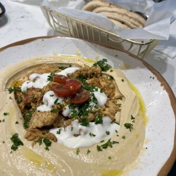 Meddys - Heavenly Hummus Plate - Salad Near Me - Moore, Oklahoma