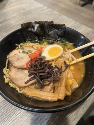 Crane & Elephant by null