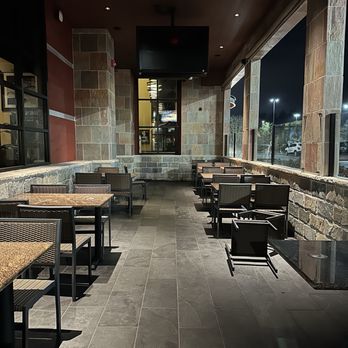BJ's Restaurant & Brewhouse - 12/18/24 Exterior dining - New American Near Me - Puyallup, Washington BJ's Restaurant & Brewhouse - 12/18/24 Exterior dining - New American Near Me - Puyallup, Washington