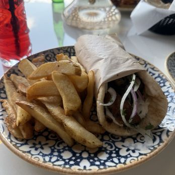 La Pasha Lounge & Grill - Gyro - Persian/Iranian Near Me - Addison, Texas