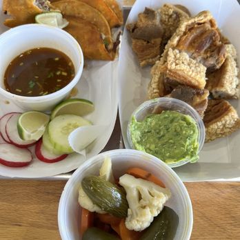 Las Carnitas - Mexican Near Me - Clarksville, Tennessee Las Carnitas - Mexican Near Me - Clarksville, Tennessee