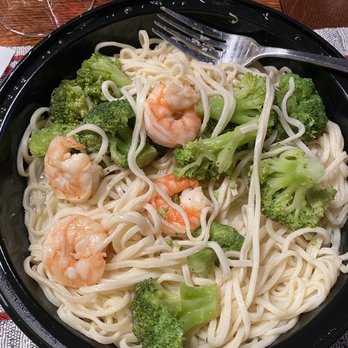 Maplewood Inn - Shrimp and broccoli DINNER... with only 4 very small Shrimp for $23.99... - Italian Near Me - Hammonton, New Jersey