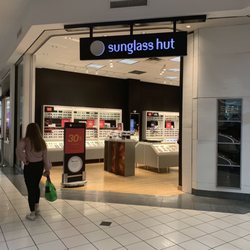 Glenbrook Square - Inside mall