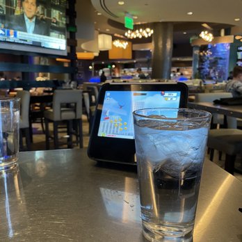 Kona Grill - Denver - Ambiance - New American Near Me - Denver, Colorado Kona Grill - Denver - Ambiance - New American Near Me - Denver, Colorado