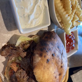 Parkside Hyde Park Food+Drink - Burger - New American Near Me - Cincinnati, Ohio