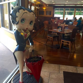 Saddle Brook Diner - Betty Boop by the entrance - Diners Near Me - Saddle Brook, New Jersey Saddle Brook Diner - Betty Boop by the entrance - Diners Near Me - Saddle Brook, New Jersey