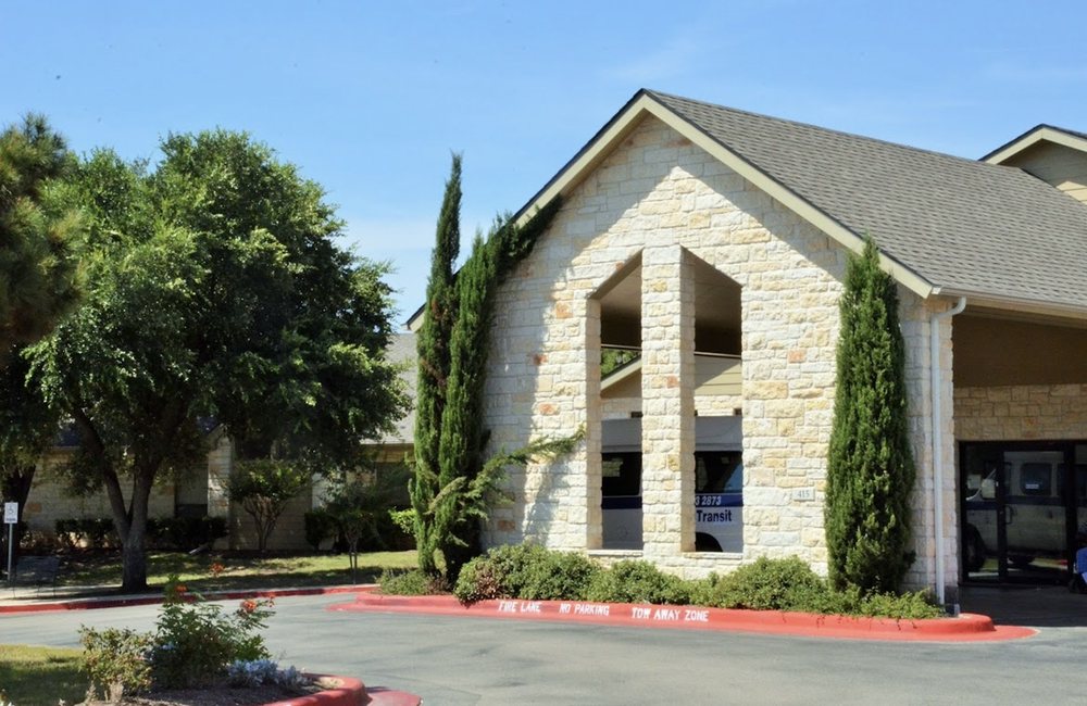 INDIAN OAKS LIVING CENTER Updated September 2024 10 Photos 415