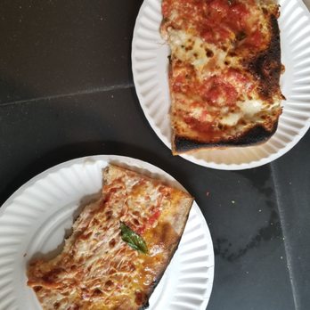 Best Pizza - I ordered a slice and a corner grandma slice, you can really taste the fresh ingredients, unfortunately the crusts were burnt. - Pizza Near Me - Brooklyn, New York