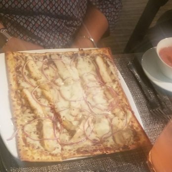 Rustic - Bbq pizza - New American Near Me - Melbourne, Florida
