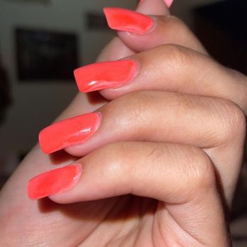 Signature Nails Spa - white spots, uneven surface - Nail Salons Near Me - Wichita, Kansas Signature Nails Spa - white spots, uneven surface - Nail Salons Near Me - Wichita, Kansas