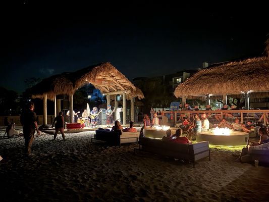 Tiki Hut by null