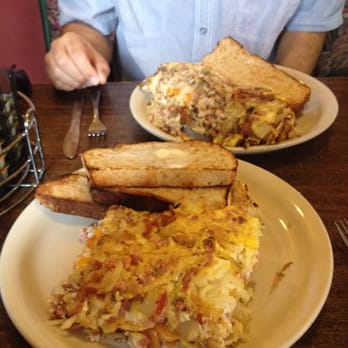 Franks Diner - 1/2 garbage plate...this is NOT the full plate! And the homemade toast was incredible! - Diners Near Me - Kenosha, Wisconsin