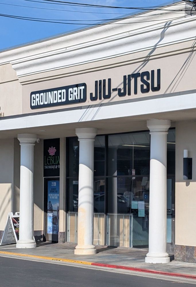 Grounded Grit Jiu-Jitsu Studio Logo