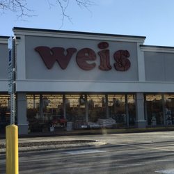 Weis Markets - Outside looking in