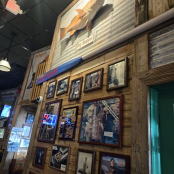 Flanigan's - Surfside - Entrance - American Near Me - Surfside, Florida