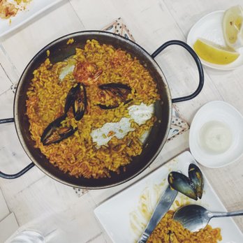 Montréal Paella - Spanish Near Me - Montreal, Quebec Montréal Paella - Spanish Near Me - Montreal, Quebec