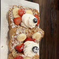 French Toast Platano y fresa