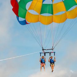 Duck Parasail