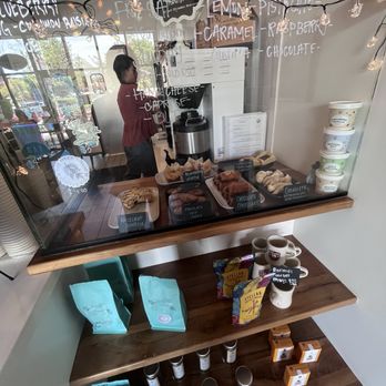 The Meek House - Coffee & Tea Near Me - Redlands, California The Meek House - Coffee & Tea Near Me - Redlands, California