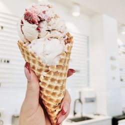 Stella's Ice Cream
