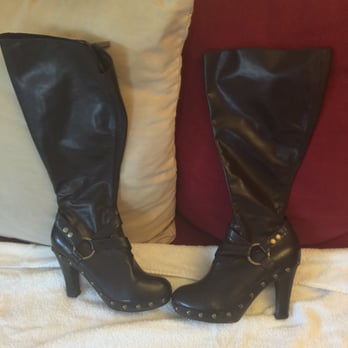 Monrovia Shoe Repair - Boots- Victoria Secret- The material on this boot was a cheap pleather which began to peel. It Is now all leather. - Shoe Repair Near Me - Monrovia, California