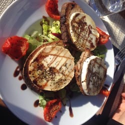 La soucoupe - Goat cheese sallad good