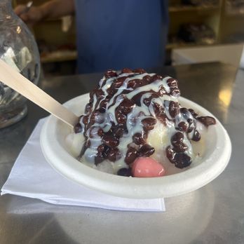 Waiola Shave Ice - #1 - Ice Cream & Frozen Yogurt Near Me - Honolulu, Hawaii