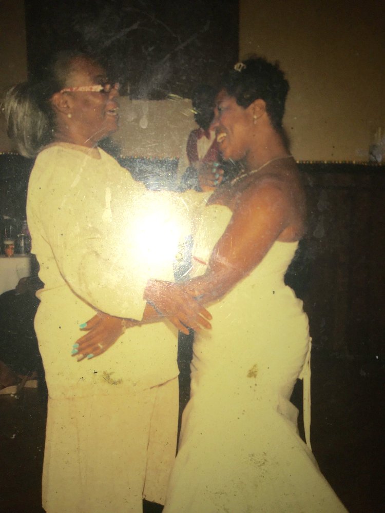 WESTERN HILLS PHOTO & HOBBY Updated May 2024 18 Photos 6319