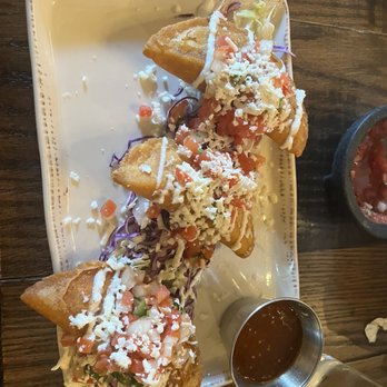 El Adobe - Short rib empenadas - Latin American Near Me - San Juan Capistrano, California El Adobe - Short rib empenadas - Latin American Near Me - San Juan Capistrano, California