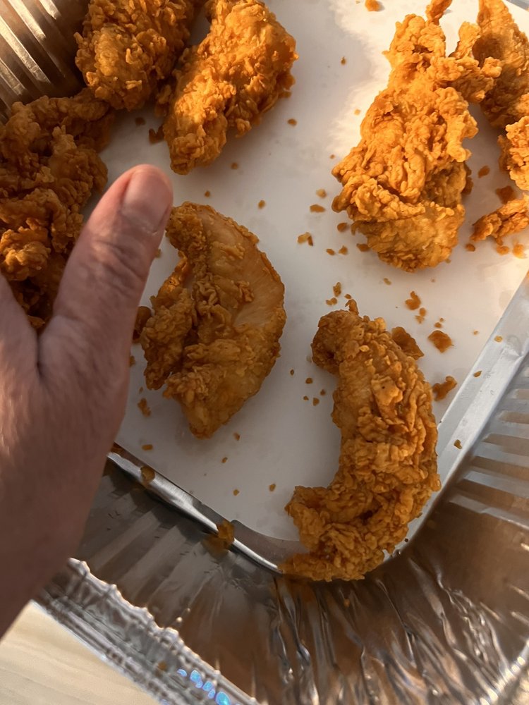 RAISING CANE’S CHICKEN FINGERS 35 Reviews 1225 E 2nd St, Edmond