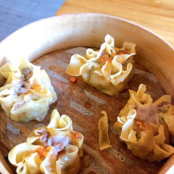 Petite Dumpling - 102. Fish Roe Siu Mai Dreadful, don't bother - Dim Sum Near Me - Brooklyn, New York