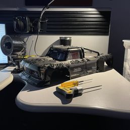 Arrma 8s Outcast