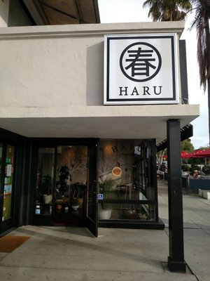 Haru sushi by null