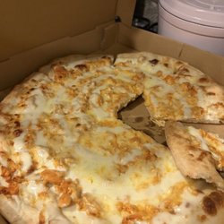 Mark Anthony's Paisano's - Sad sad pizza :(
