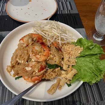 Tarah Thai Kitchen - Thai Near Me - San Jose, California Tarah Thai Kitchen - Thai Near Me - San Jose, California