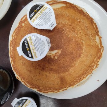 Bear E Patch Cafe - Short stack pancakes - Diners Near Me - Charleston, South Carolina