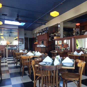 Place Pigalle - French Near Me - Seattle, Washington