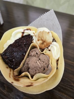 B-Bee Crepe & Boba by null
