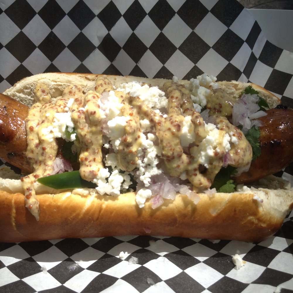 Moon Tower - Rabbit dog - Dive Bars Near Me - Houston, Texas Moon Tower - Rabbit dog - Dive Bars Near Me - Houston, Texas