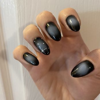 Luxury Nails - Nail Salons Near Me - Clawson, Michigan