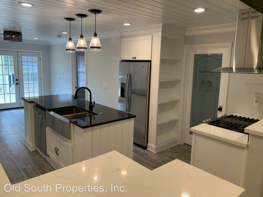 Slide of K.T.G Construction