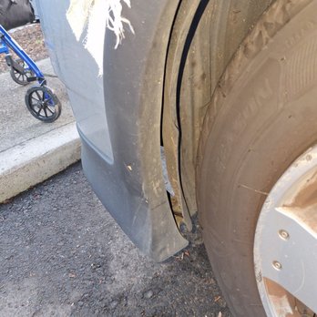 Firestone Complete Auto Care - Loose fender liner - Tires Near Me - Issaquah, Washington