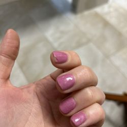 Serenity Nails & Spa - Chipped dip nails after 3 days